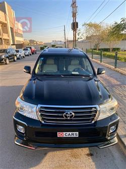 تويوتا لاندكروزر